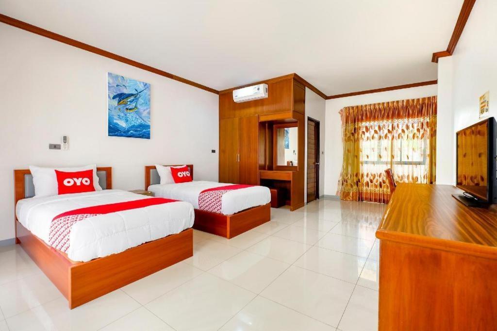 Hotel Oyo 732 Juthamas 2*
